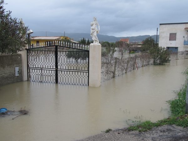 Abitazioni allagate a Mollarella