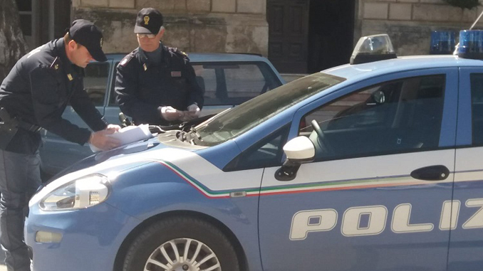 Polizia anti Coronavirus