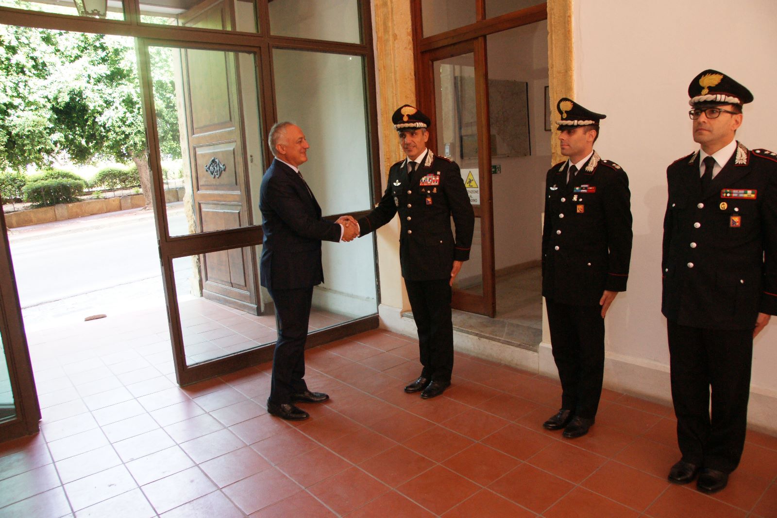 Prefetto dai carabinieri